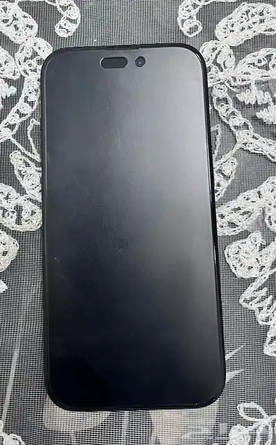 للبيع استخدام نظيف لون اسود  تيتانيوم iPhone 15 ايفون 0