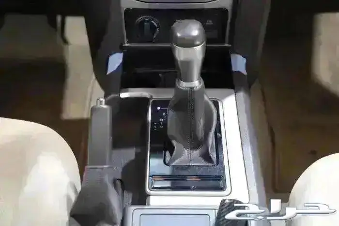 تويوتا برادو TXL3 فل كامل فتحة سقف ديزل موديل 2022 11