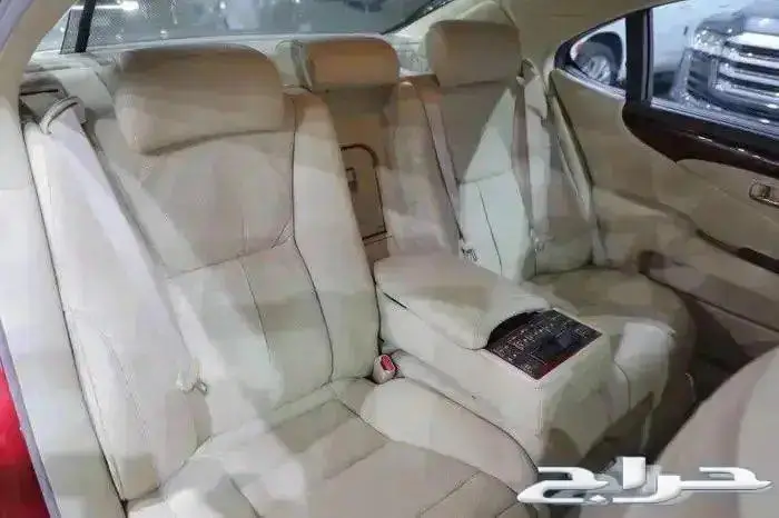 ليكزس LS 460 L فل كامل لارج موديل 2010 11