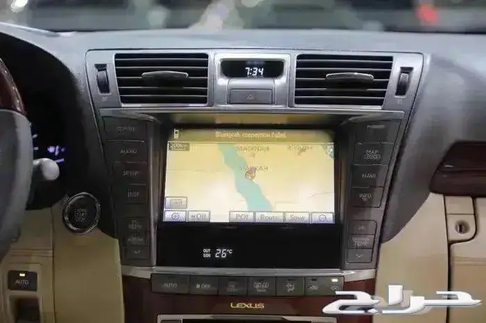 ليكزس LS 460 L فل كامل لارج موديل 2010 9