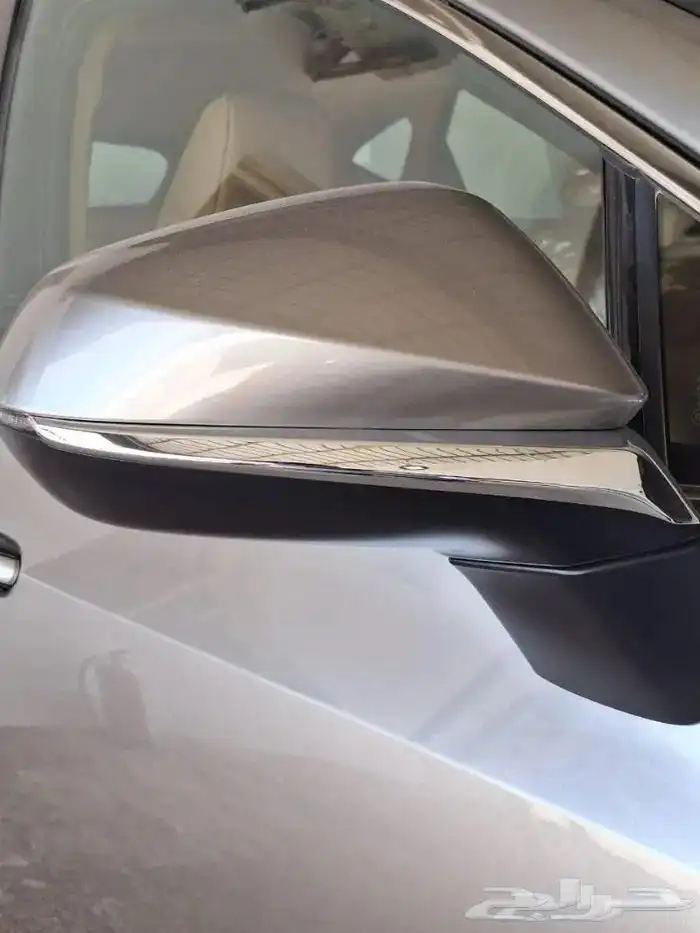 لكزس NX350AA بنزين لون تيتانيوم 2025 1