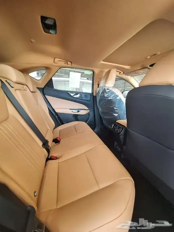 لكزس NX350AA بنزين لون تيتانيوم 2025 2