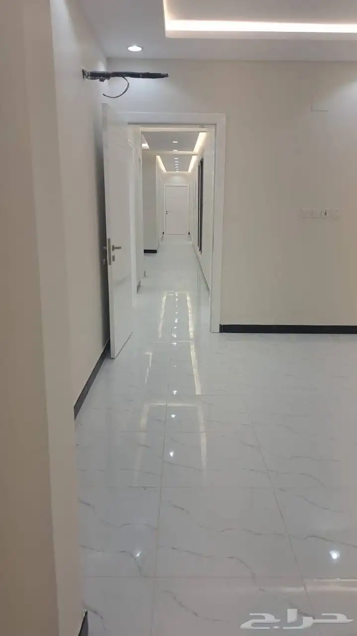 شقق تمليك دور ارضي في الحمراء 600 ألف 1
