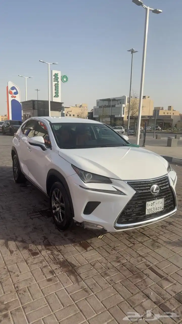 لكزس NX300 للبيع 6