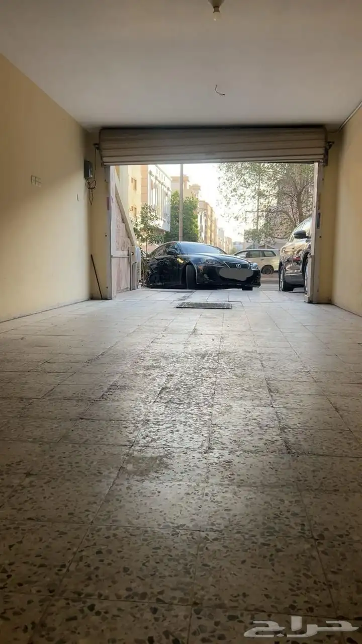 لكزس ارنوب is 350 2007 25