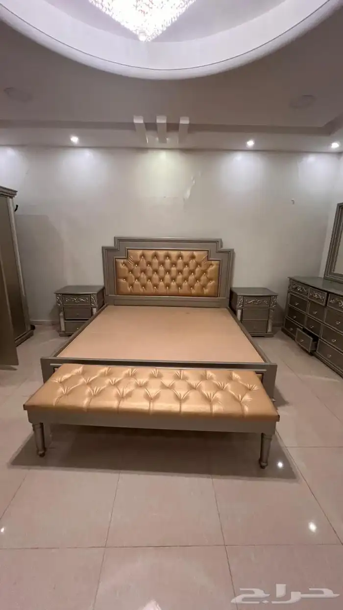 غرفه للبيع بالكامل 2