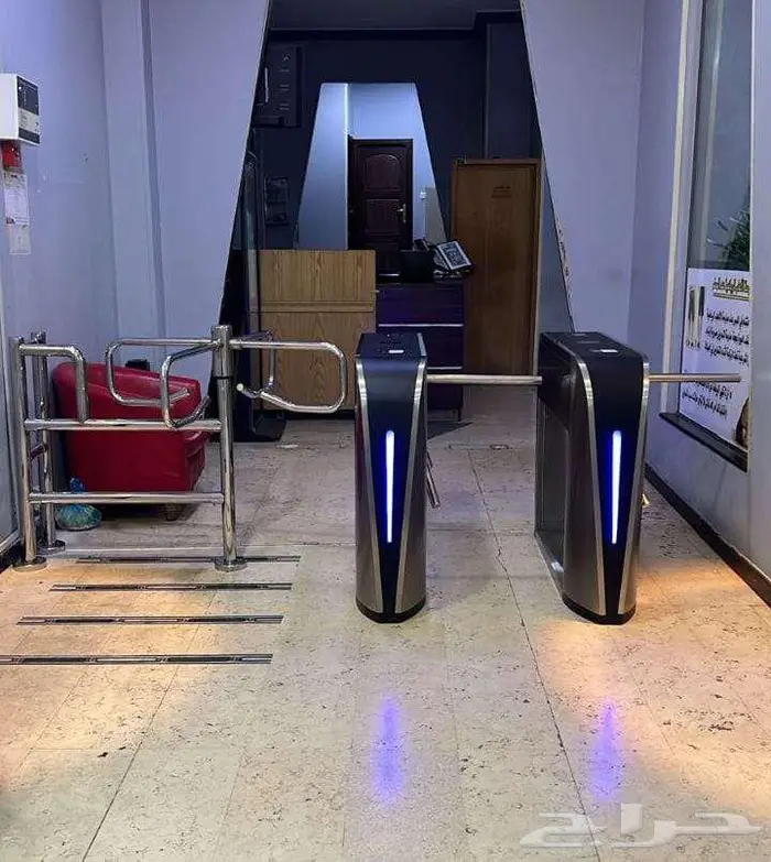 بوابة مرور أفراد بوابة دخول موظفين بوابات بصمة 2