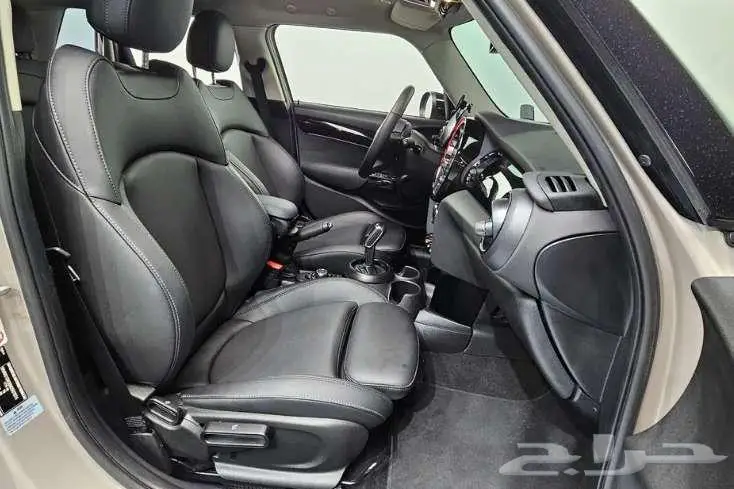 Cooper S 5-Door Classic3rd generation 2022 index