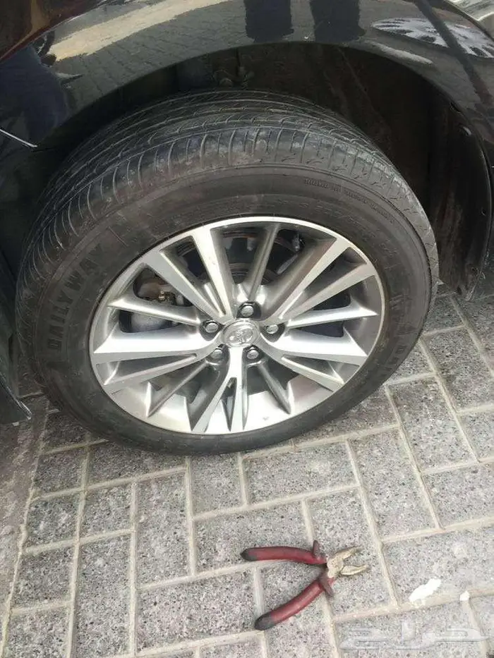 جنوط برادو لكزس Gx وكالة مع كفرات او بدون 25