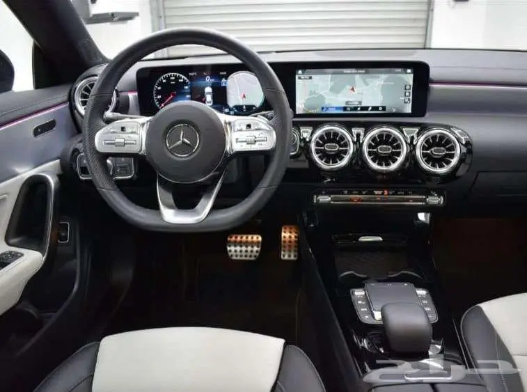 مرسيدس Mercedes 2023 CLA 200 AMG مع لوحة مميزة  666 16