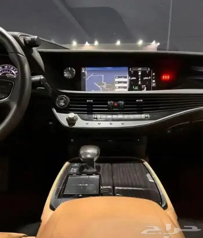 Lexus LS350 2019 14
