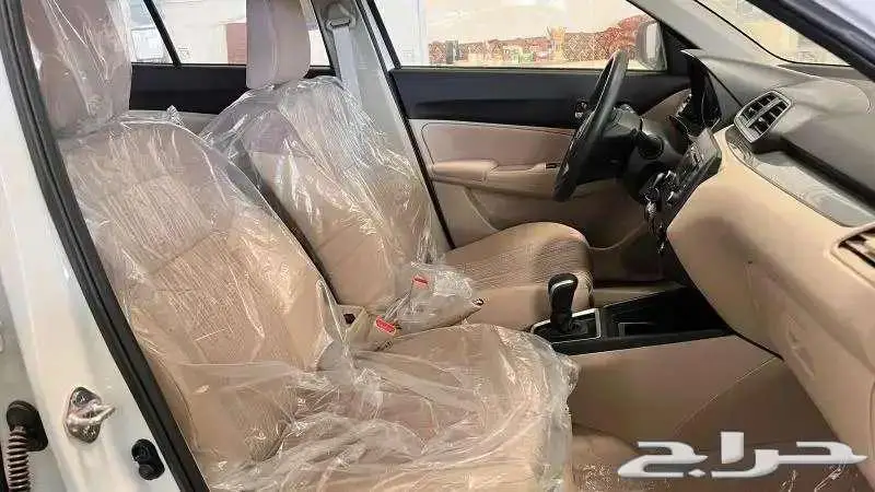 سوزوكي ديزاير ستاندر 2025 7