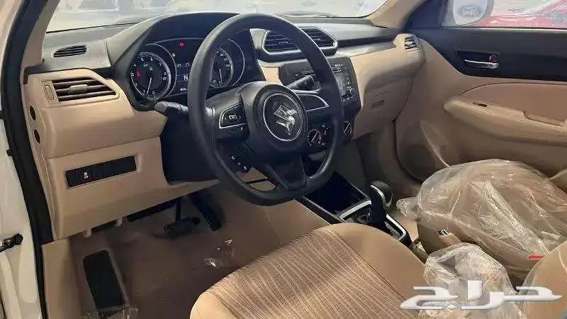سوزوكي ديزاير ستاندر 2025 11