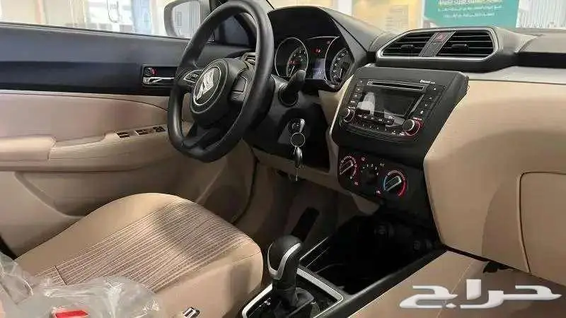 سوزوكي ديزاير ستاندر 2025 10