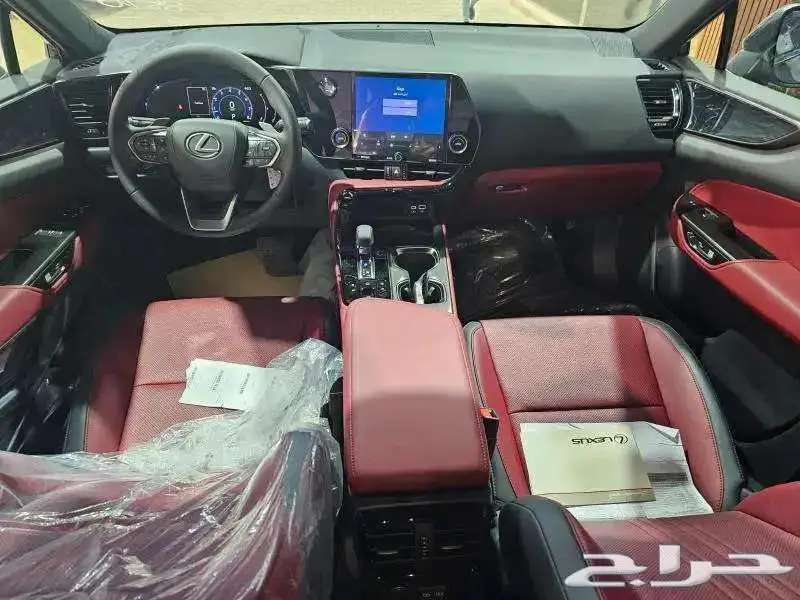 لكزس - NX350 - 2025 - AA - بنزين -سعودي - اخضر ابيض رصاصي 4