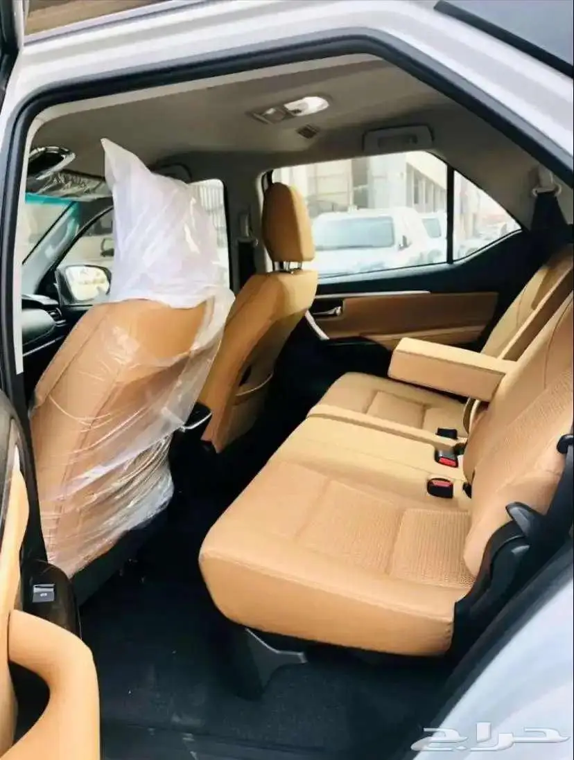 تويوتا فورتشنر VX2 2.8 ديزل 2024 9