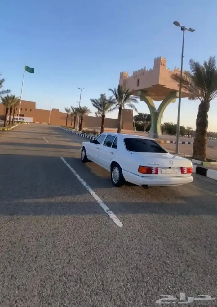 مرسيدس مديل 1991 للبيع الحجم 500 2