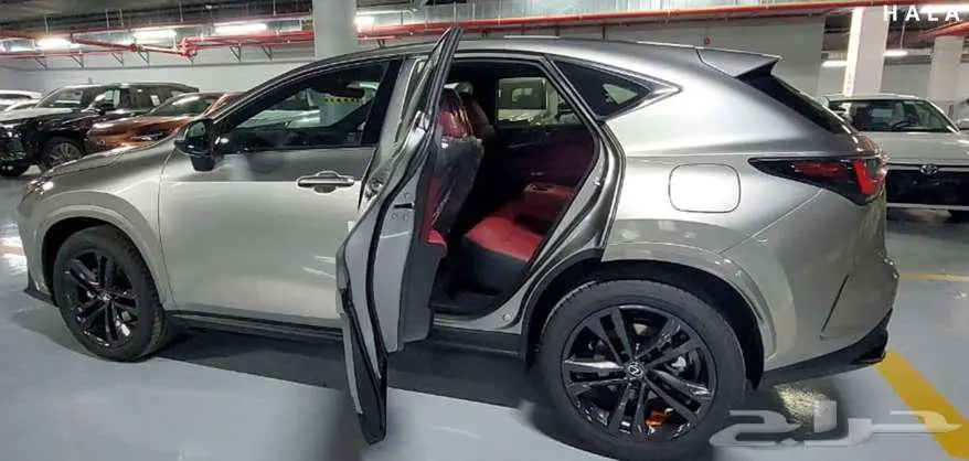 لكزس NX 350 AA 2025 بنزين سعودى تيتانيوم ورمادي 6