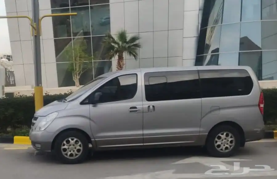 فان هونداي H1 2013 - 8 ركاب Hyundai 0
