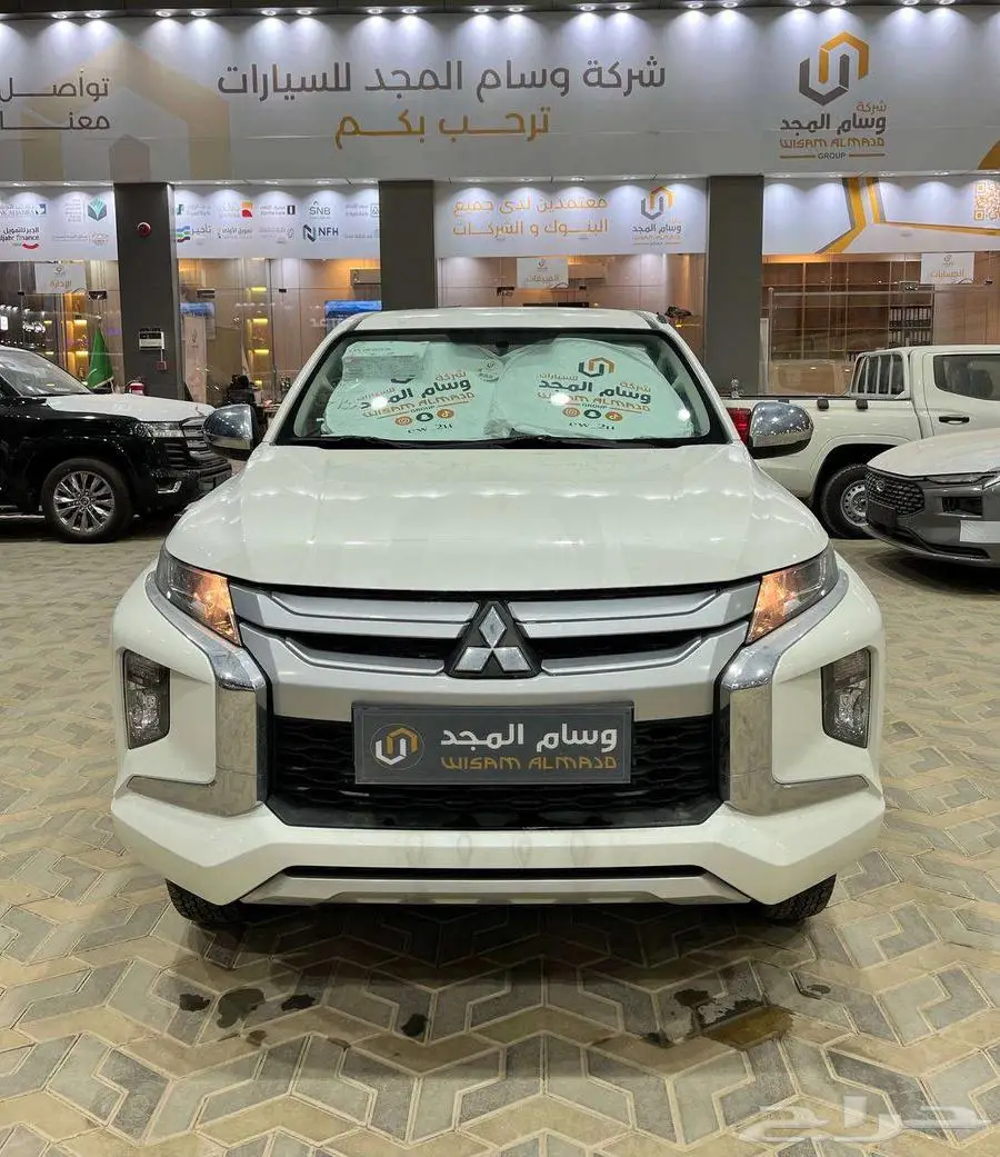 عرض خاص ميتسوبيشي L 200 مكينه 2.4 ديزل دبل موديل 2023 بطاقه 2