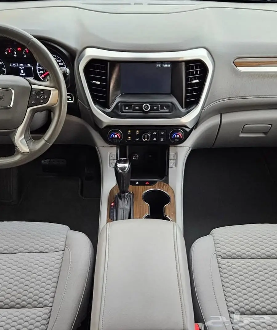 GMC ACADIA SLE -2 (2019) IN GREAT CONDITION 5
