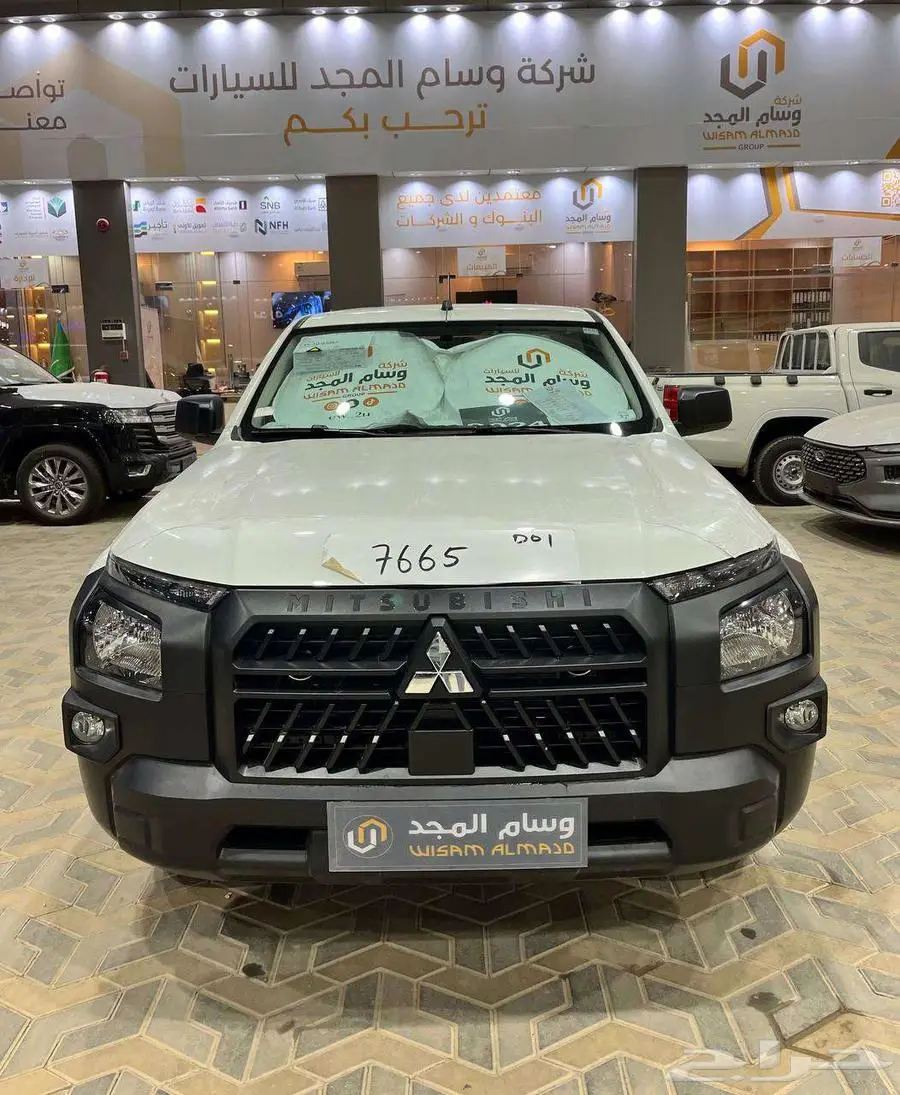 عرض خاص ميتسوبيشي L 200 مكينه 2.4 بنزين موديل 2024 بطاقه 2