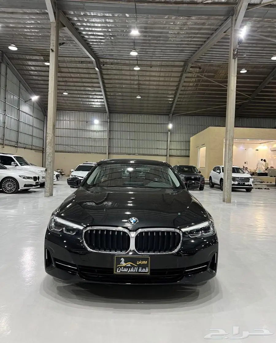 بي ام دبليو 2023 520i index