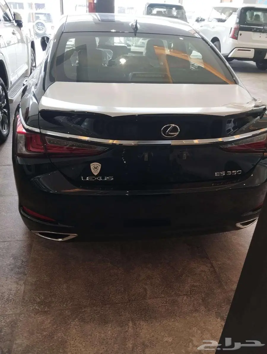 لكزس ES 350 CC نص فل سعودي 2025 16
