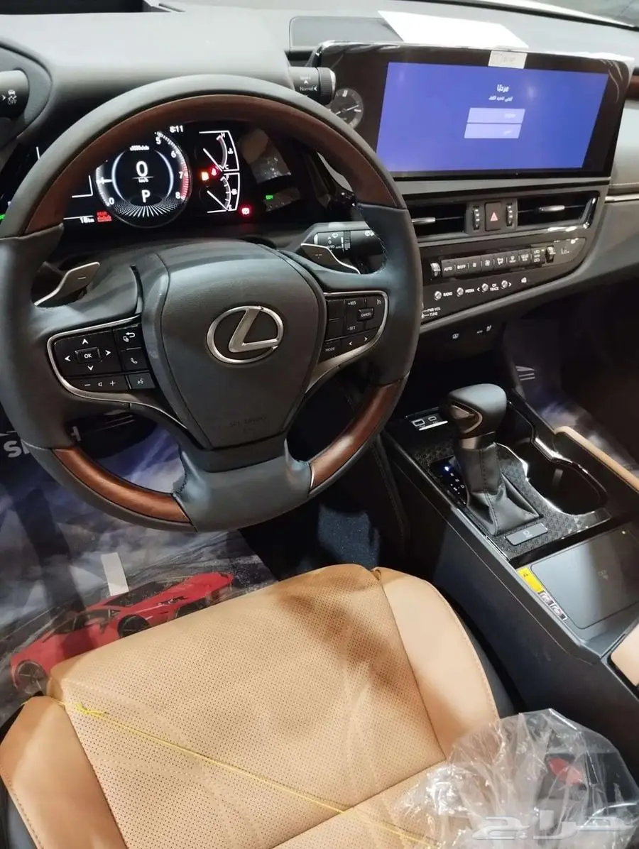 لكزس ES 350 CC نص فل سعودي 2025 4