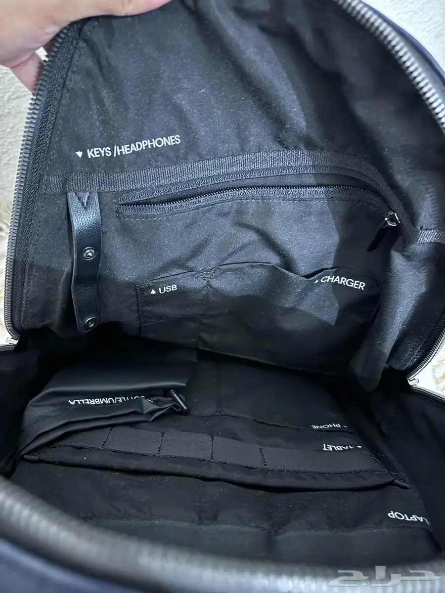 شنطة ظهر كالفن كلاين جلد كامل leather Calvin klein BackBag 2