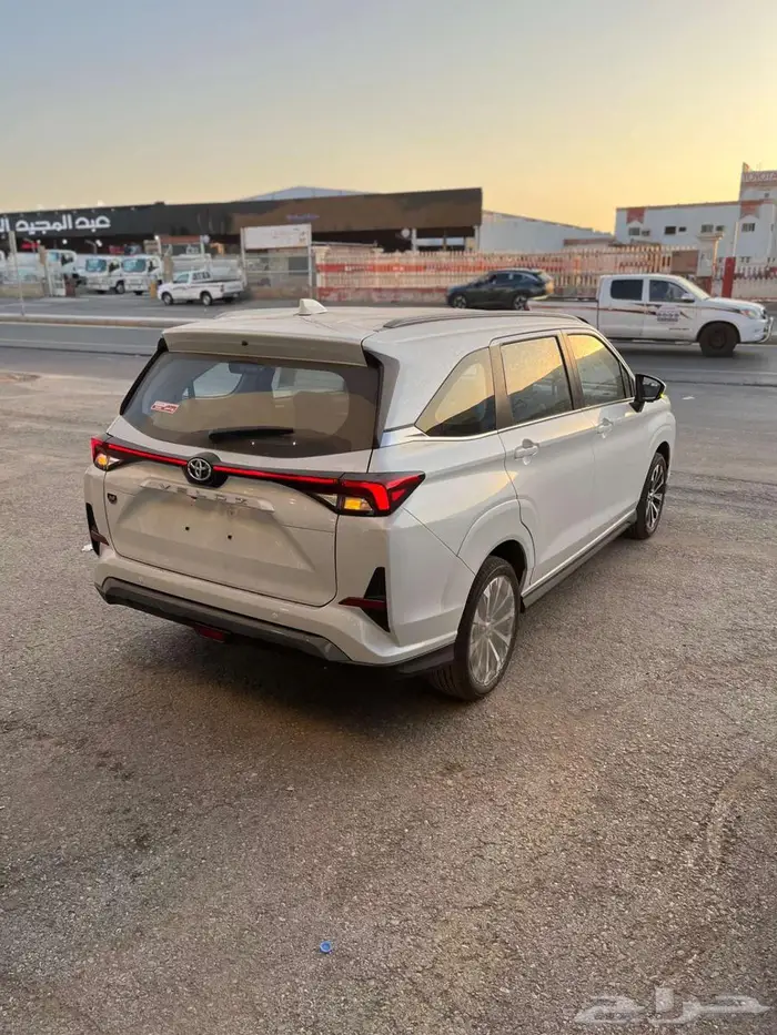 تويوتا فيلوز 2025 12