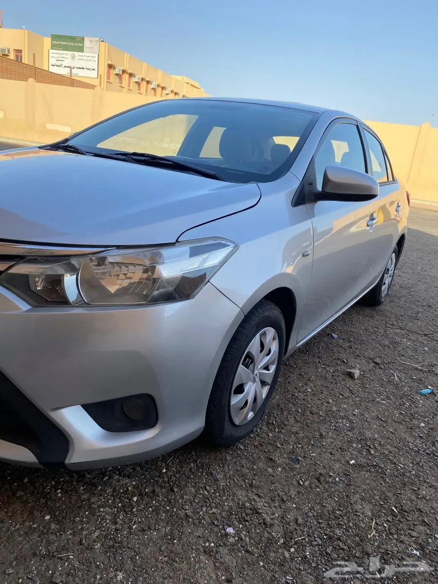 يارس 2014 نظيفه جدا 4