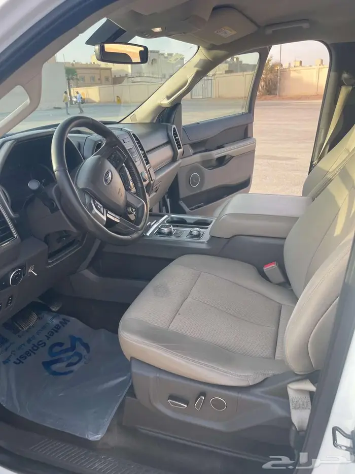 Ford Expedition 2018 XLT 3