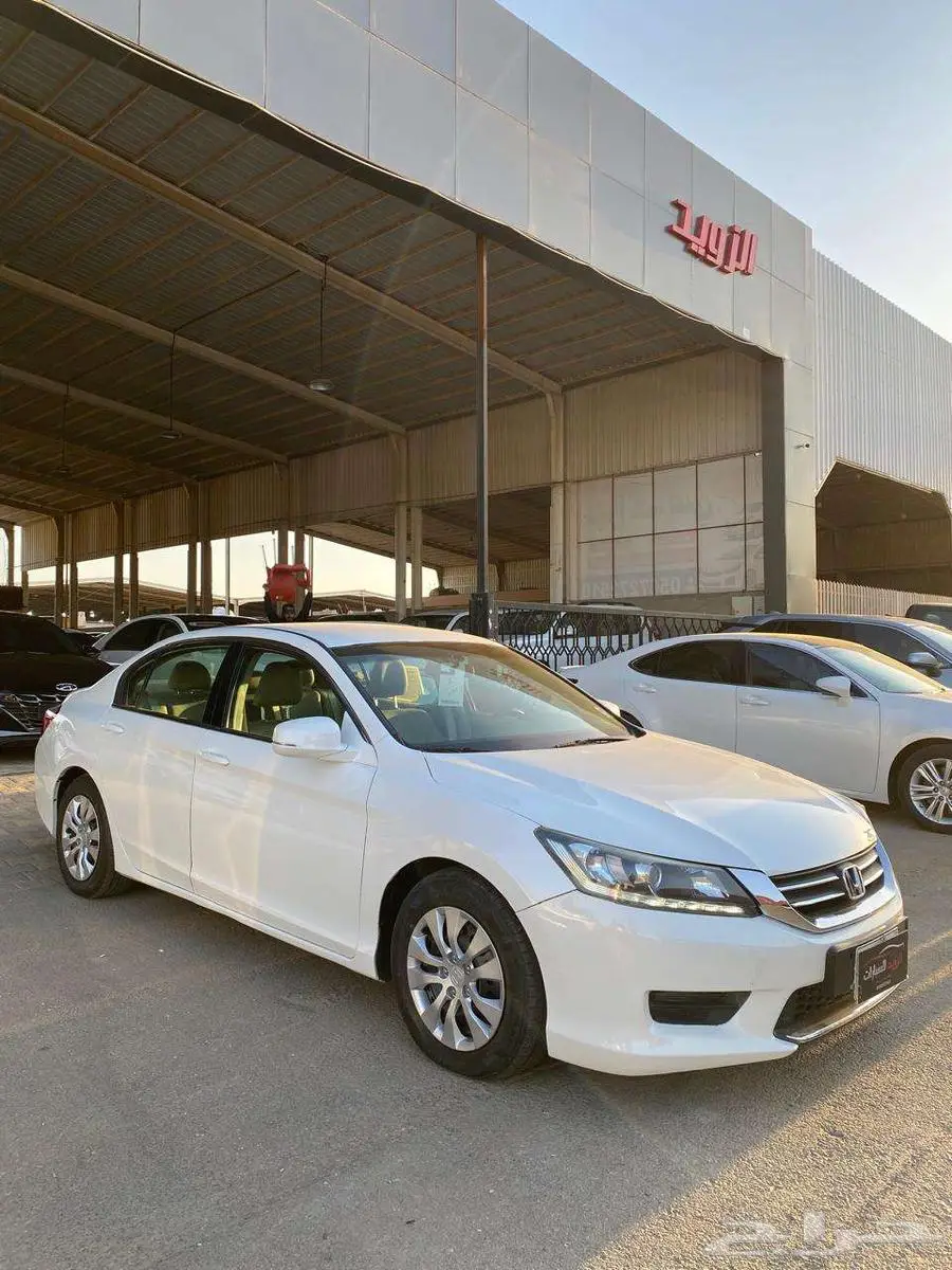 اكورد 2014 عداد 375000 استاندر 1