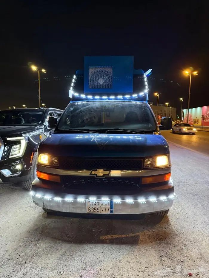 سياره ايس كريم للبيع شغل ورشه الوادي صهيب 54