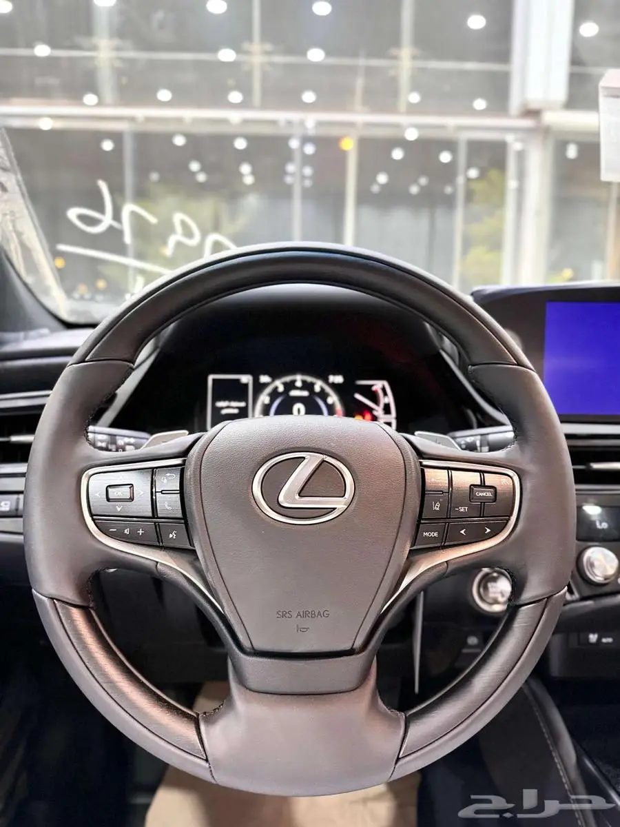 لكزس ( ES 350 DD ) موديل 2025 أقل الأسعار 16
