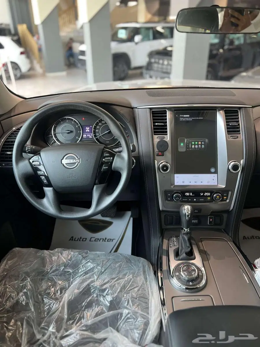 NISSAN PATROL XE 2024 SILVER 6