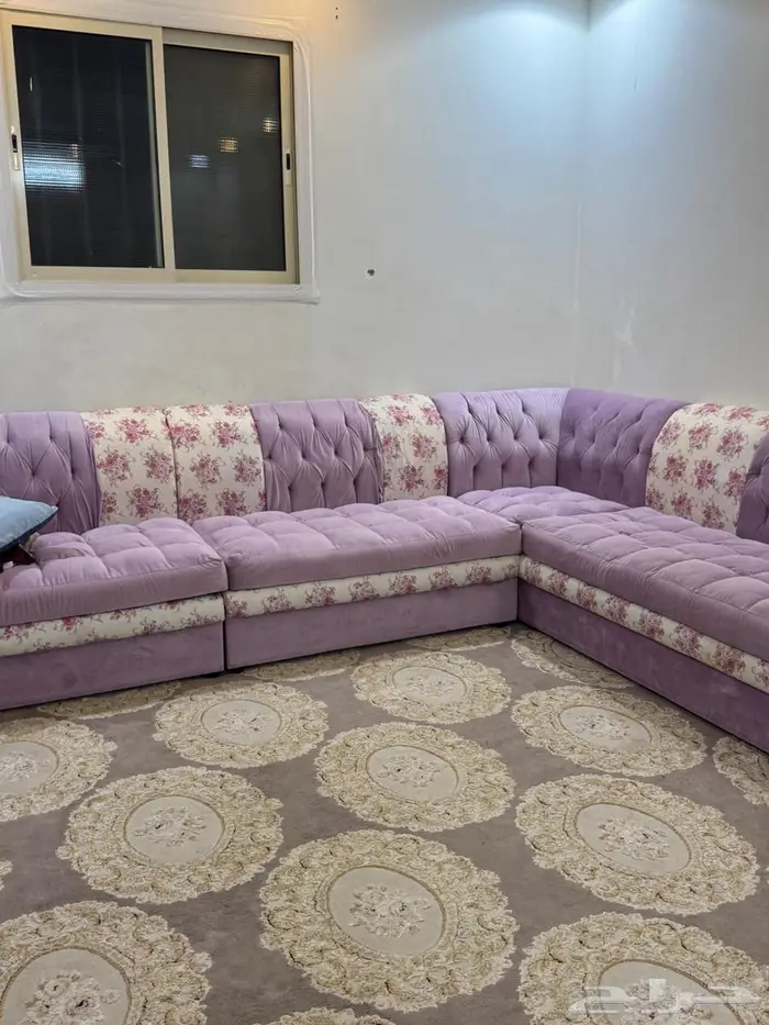 اثاث   كنب مستخدم نظيف 2