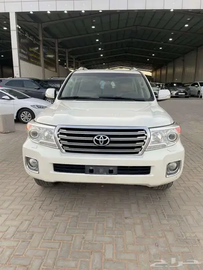 تويوتا لاندكروزر جي اكس ار 2015 فل كامل 1
