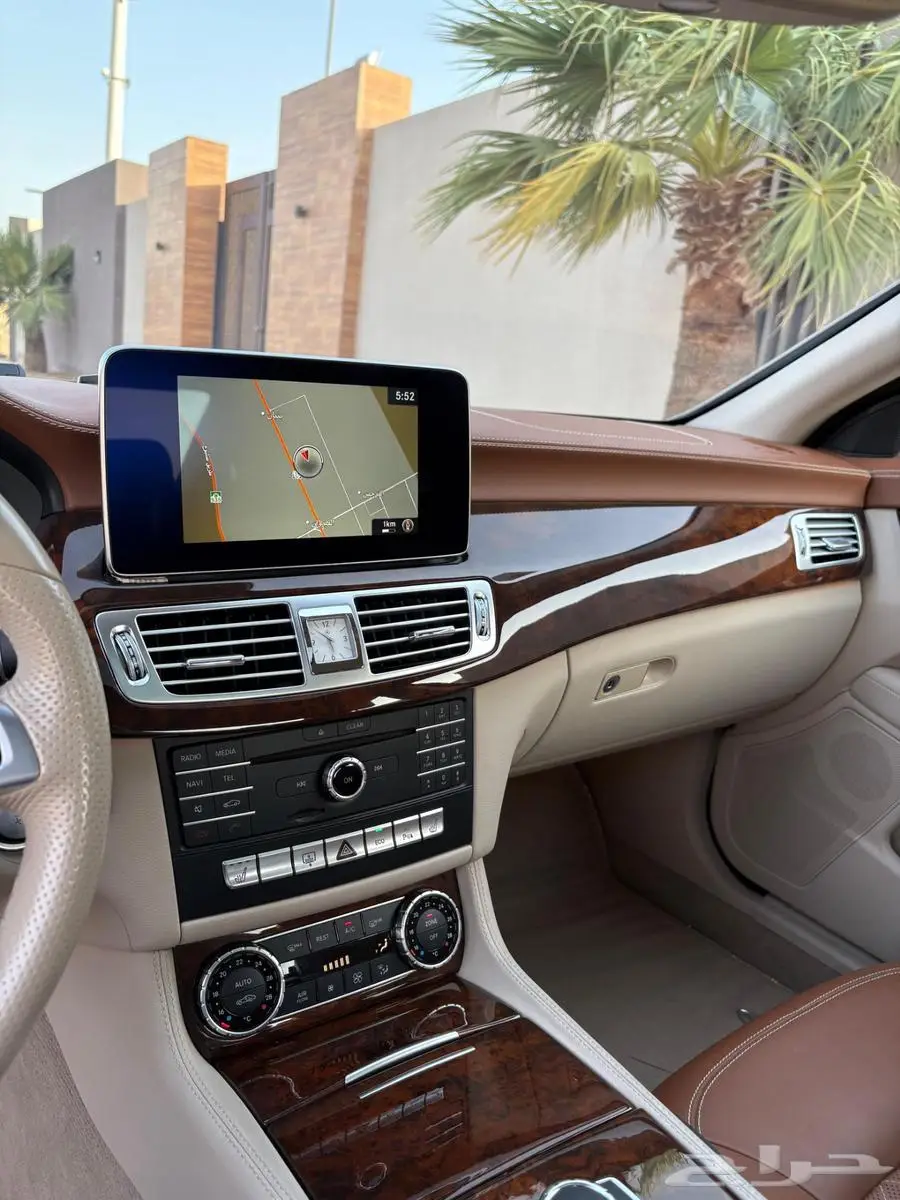 CLS 400 فل كامل الموديل 2016 11