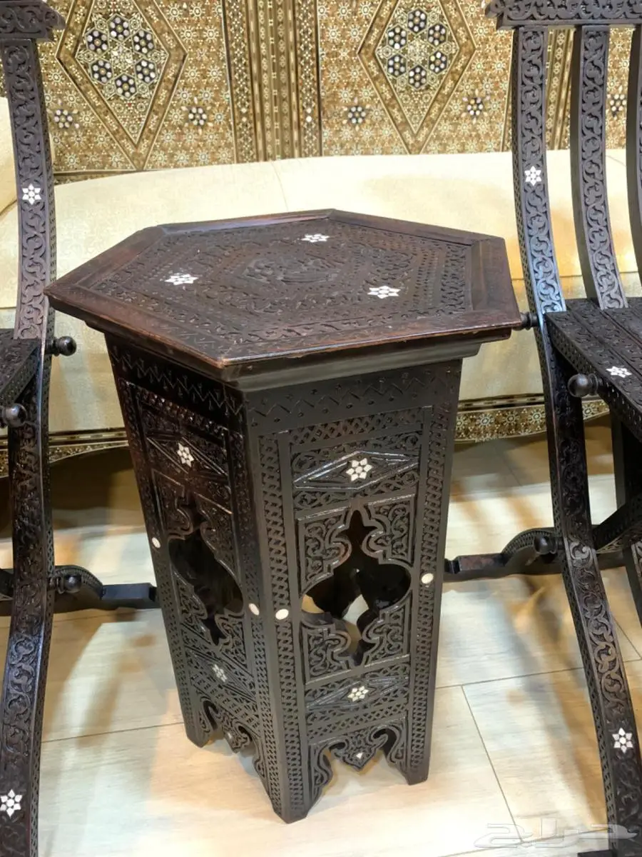 طقم دمشقي مطعم بالصدف وطقم طاولات مغربي نحاس انتيك يدوي 5