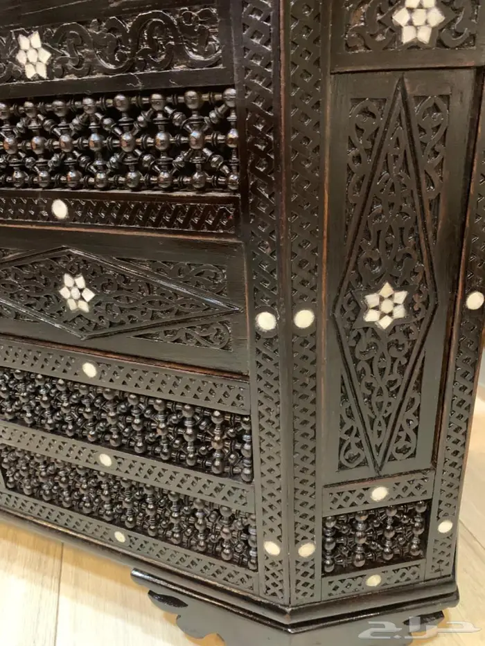 طقم دمشقي مطعم بالصدف وطقم طاولات مغربي نحاس انتيك يدوي 8