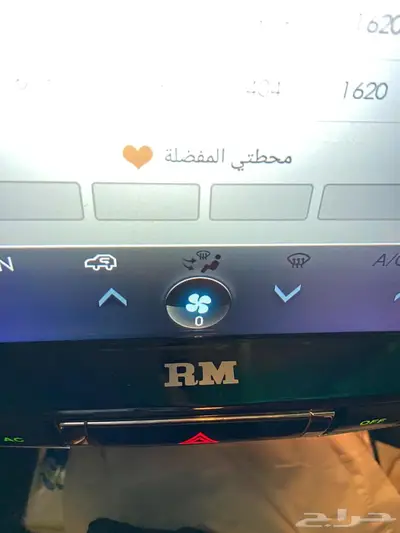 شاشة تسلا لاندكروزر GXR 3