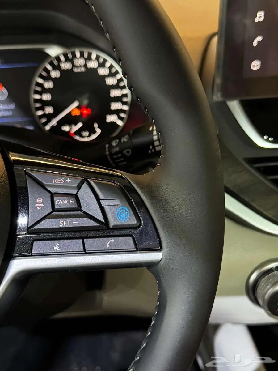 نيسان التيما S-SV 2025 11