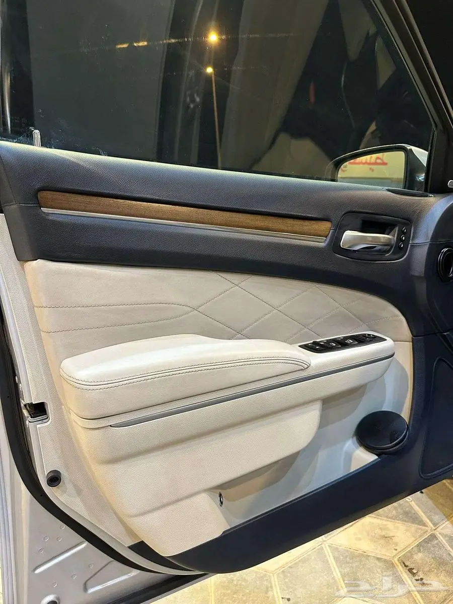 كرايزلر C300 2021 9