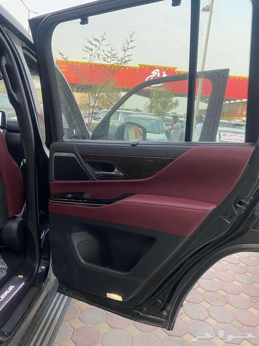 لكزس LX600 Sport 2025 وارد الساير اصفار 22