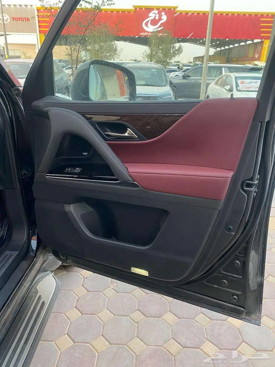 لكزس LX600 Sport 2025 وارد الساير اصفار 27