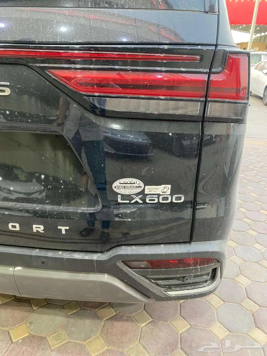 لكزس LX600 Sport 2025 وارد الساير اصفار 7