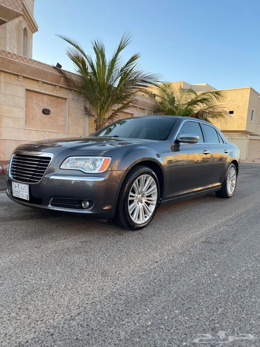 كرايسلر 2014 V8 هيمي 5.7 0