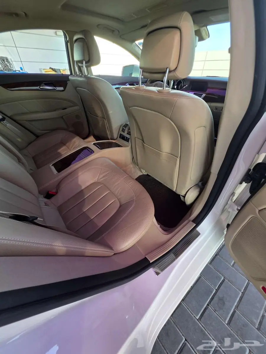 مرسيدس cls 350 شبه مخزن بودي وكالة 15